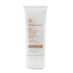 Kem Chống Nắng Dr Dennis Gross Instant Radiance SPF 40 cho Da Sáng Trung Bình 50ml chính hãng