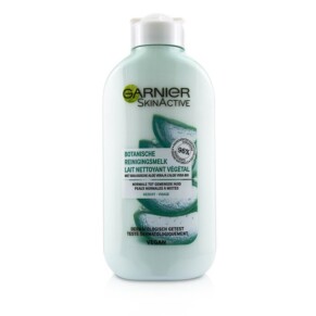 Sữa rửa mặt Garnier Skinactive chiết xuất lô hội cho da thường & da hỗn hợp 200ml chính hãng