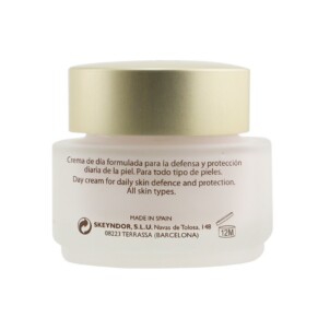 Kem bảo vệ da hàng ngày Skeyndor Natural Defence SPF 8 cho mọi loại da 50ml giá rẻ