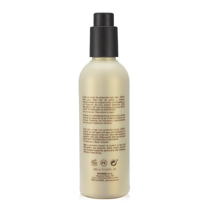 Skeyndor Chống Nắng Dạng Lỏng SPF 30 Công Nghệ Ánh Sáng Xanh Cho Tất Cả Các Loại Da Chống Nước 200ml giá rẻ