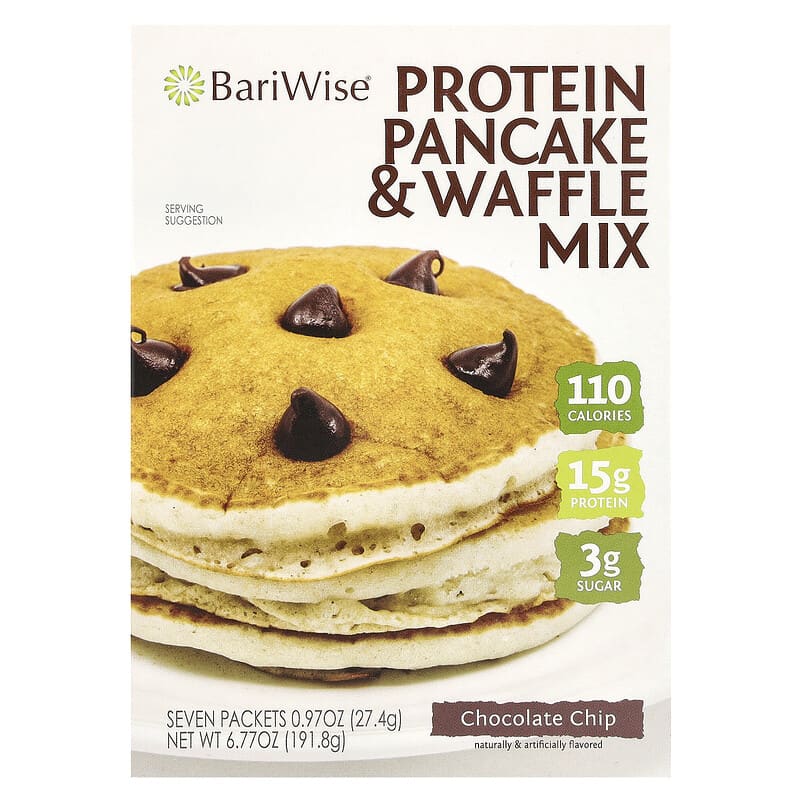 BÁNH PROTEIN YẾN MẠCH HOMEMADE ĐƯỢC CẮT THÀNH THANH NHỎ ĐẶT TRÊN KHAY GỖ